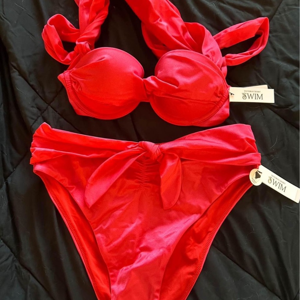 Victoria secret swimsuit set nwt
